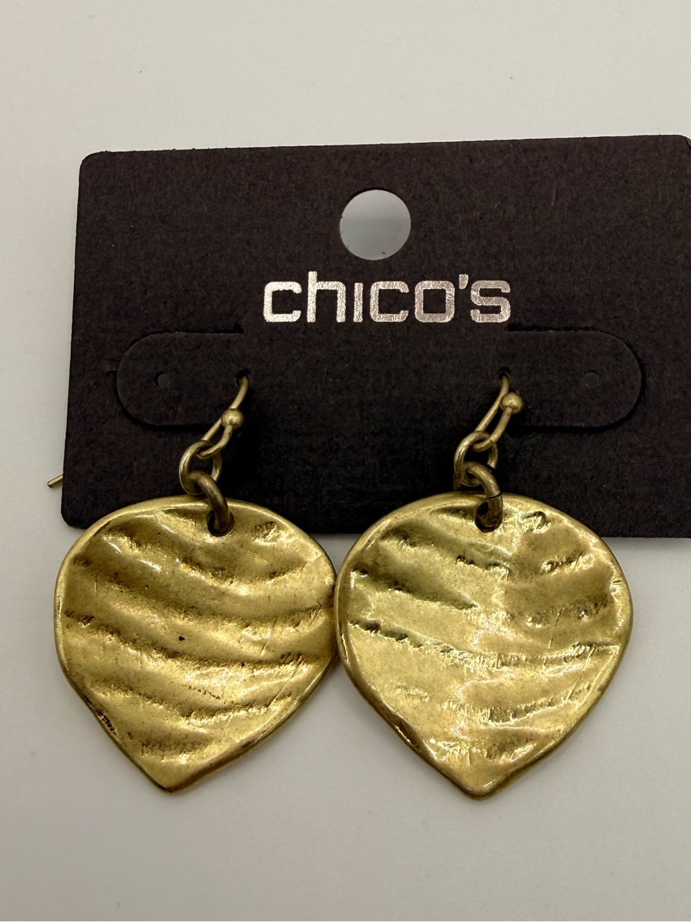 Chico’s Gold Tone Textured Statement Drop Earrings New on Card